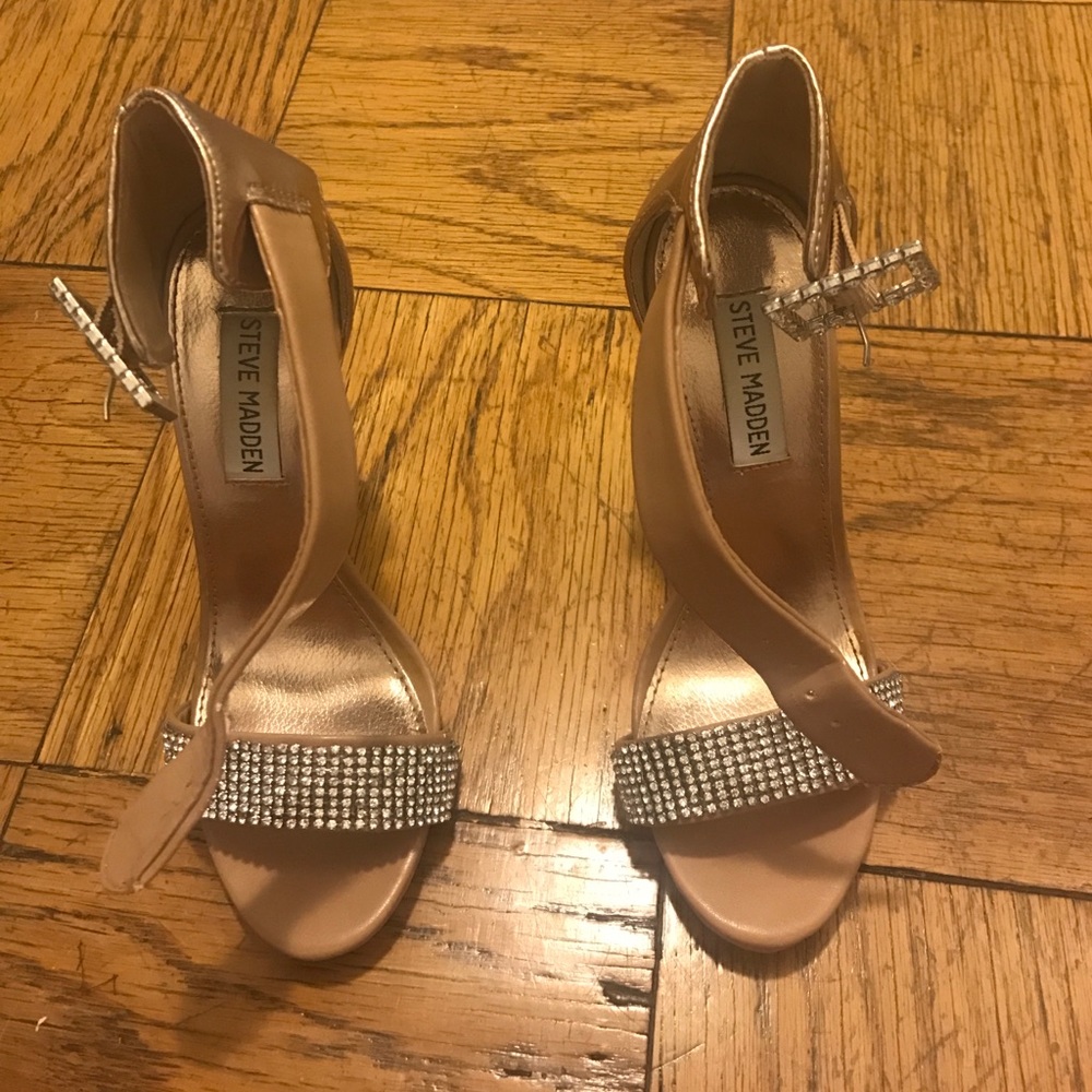 Steve Madden heels!