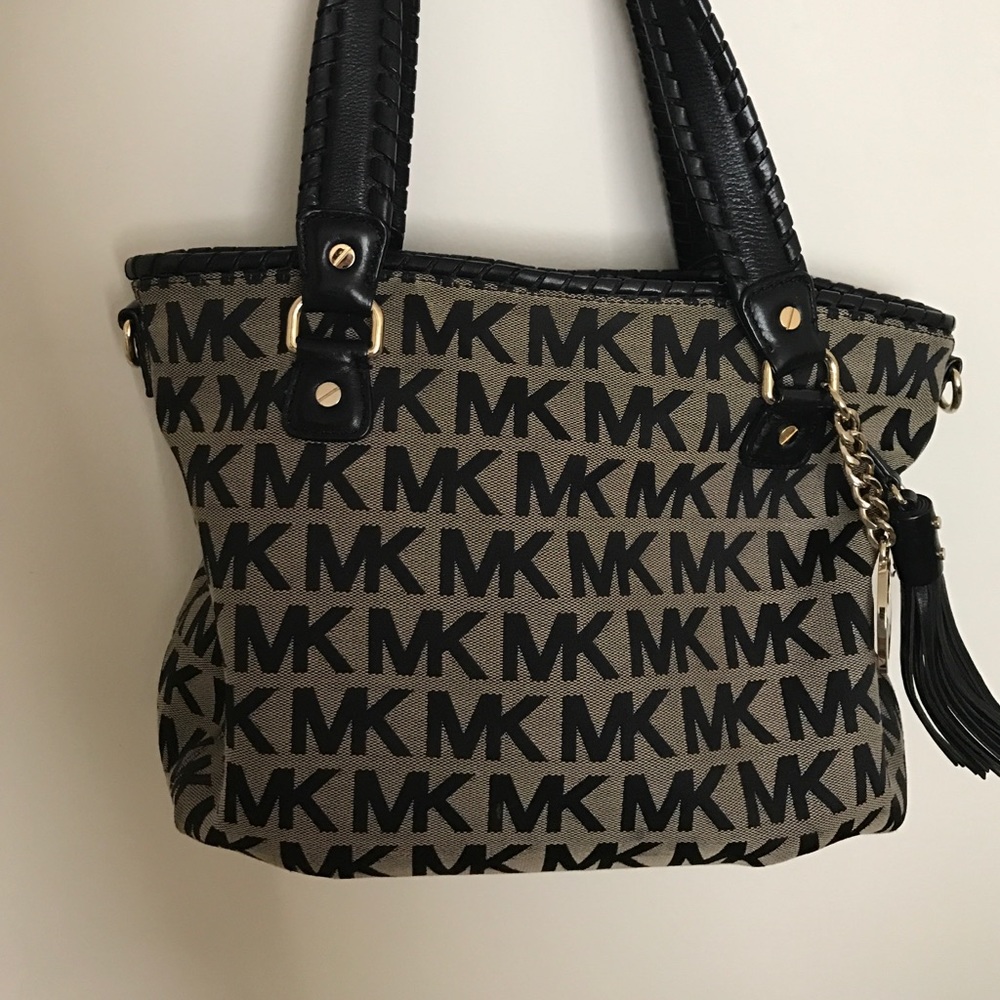 Authentic Michael Kors purse.