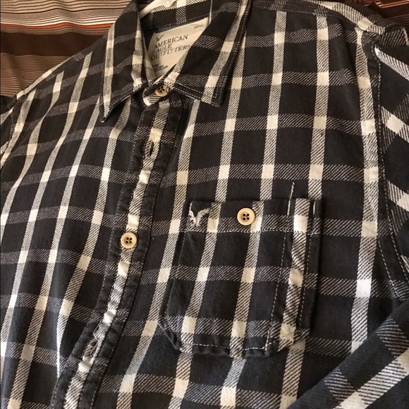American Eagle Outfitters Plaid Shirt - Picture 2 of 4