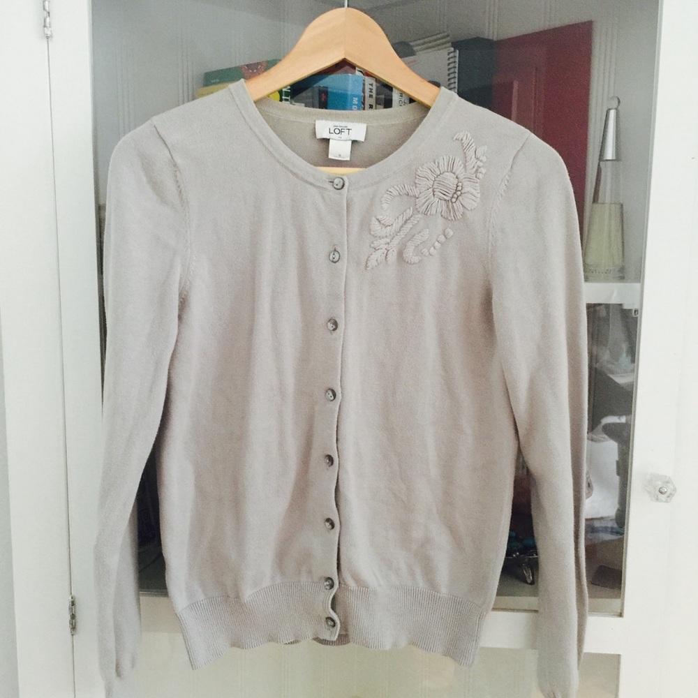 Ann Taylor Loft Cardigan
