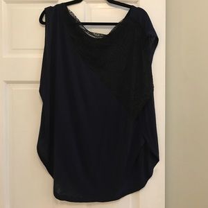Blue life XS tunic with lace detail