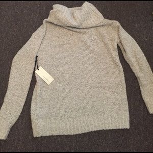 BRAND NEW FOREVER 21 COWL NECK SWEATER
