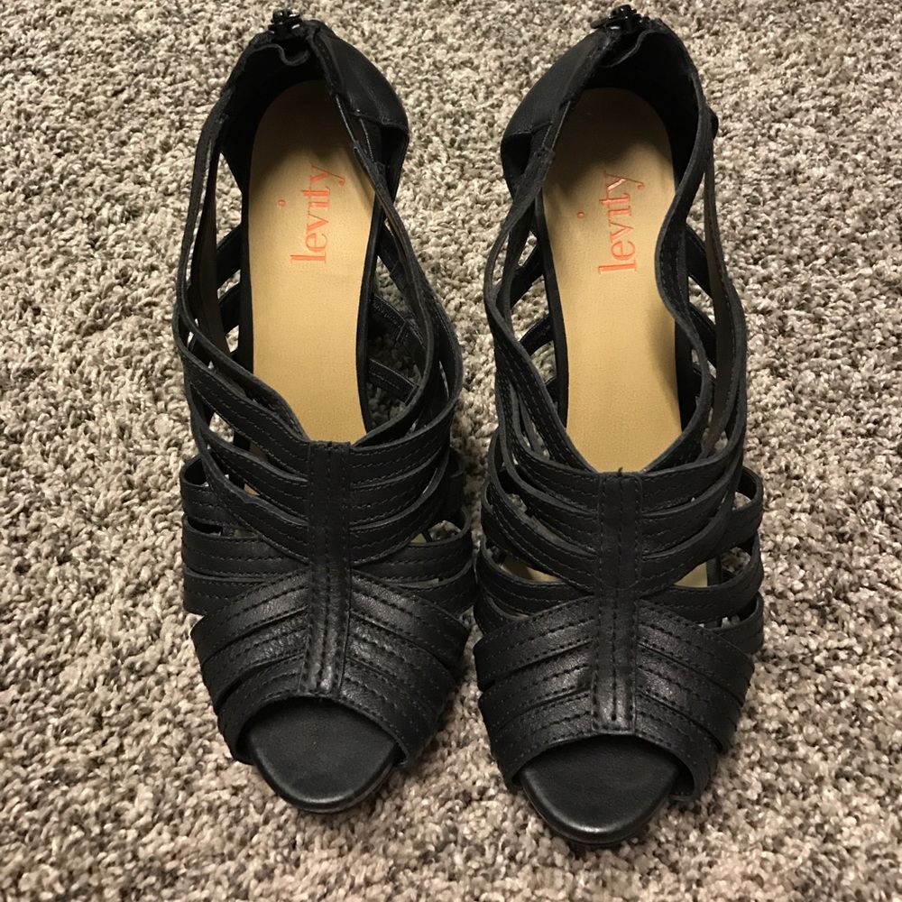 Levity caged heels size 8.5