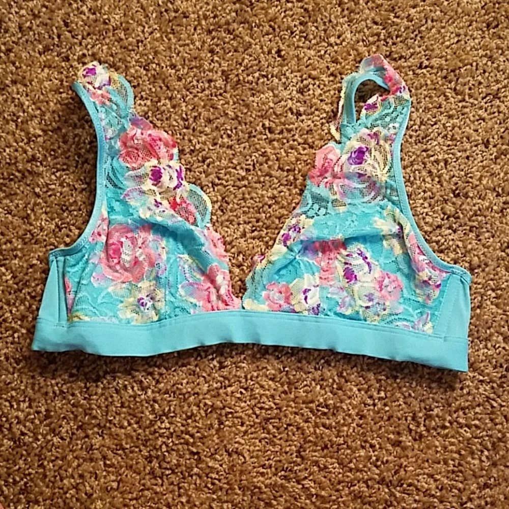 Victoria's Secret PINK Plunge Lace Bralette