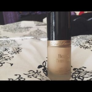 Too Faced Born This Way Porcelain Foundation