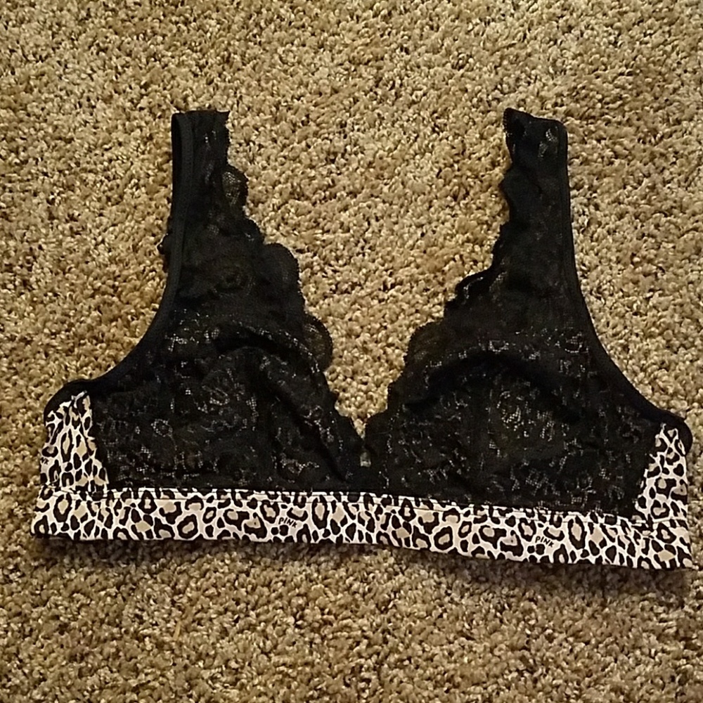 Victoria's Secret PINK Plunge Lace Bralette