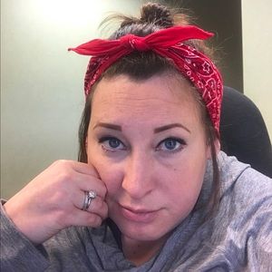 Meet your Posher, Brooke