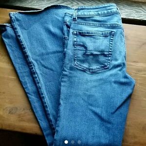 American Eagle jeans size 6 regular