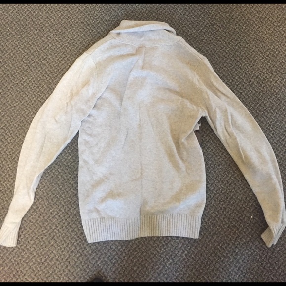 Thick button up sweater - Picture 2 of 2