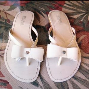 Michael Kors Beige patent Leather Thong Sandals