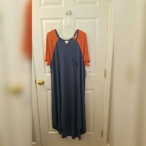 LuLaRoe 2xl Carly