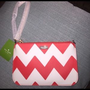Brand New! Still has tags! Kate Spade Wristlet!