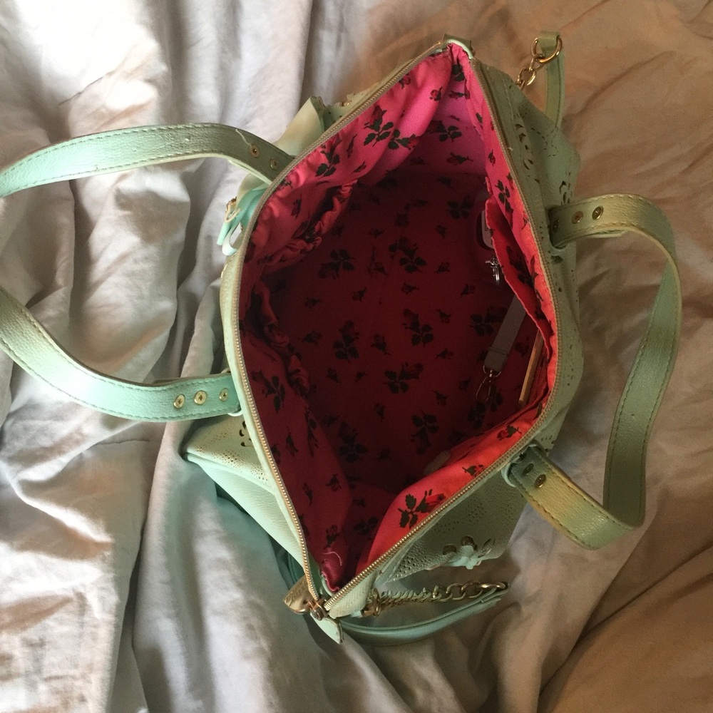 Betsey Johnson satchel - Picture 3 of 3
