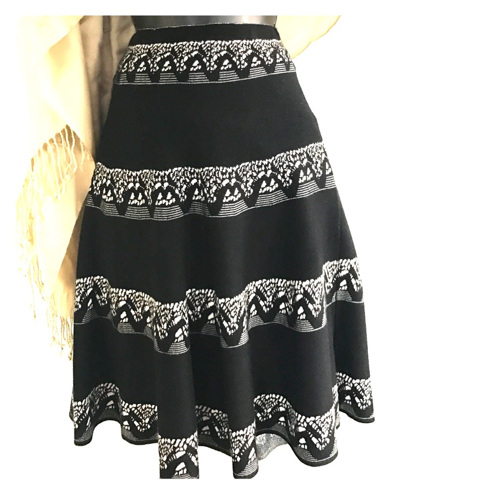 Black and White Color-block Print Skirt