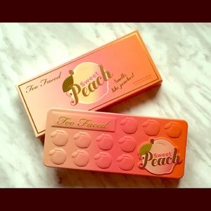 Sweet peach eye shadow