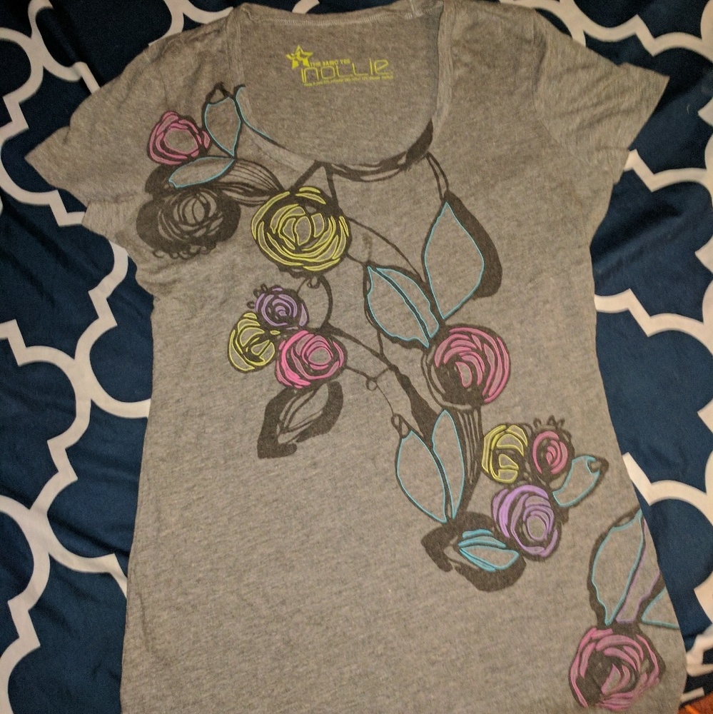 Nollie Tee