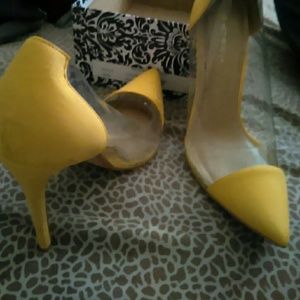 Shoe Republic heeels