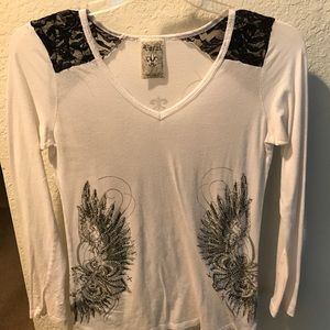 A medium size sequence top.