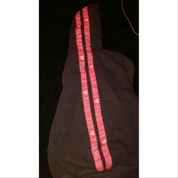 Flawless sweater - Picture 2 of 2