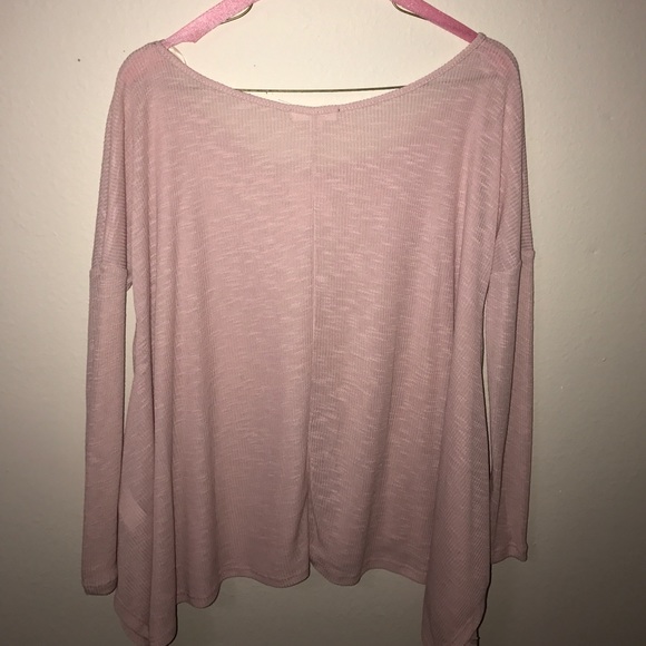 Light pink blouse - Picture 2 of 2