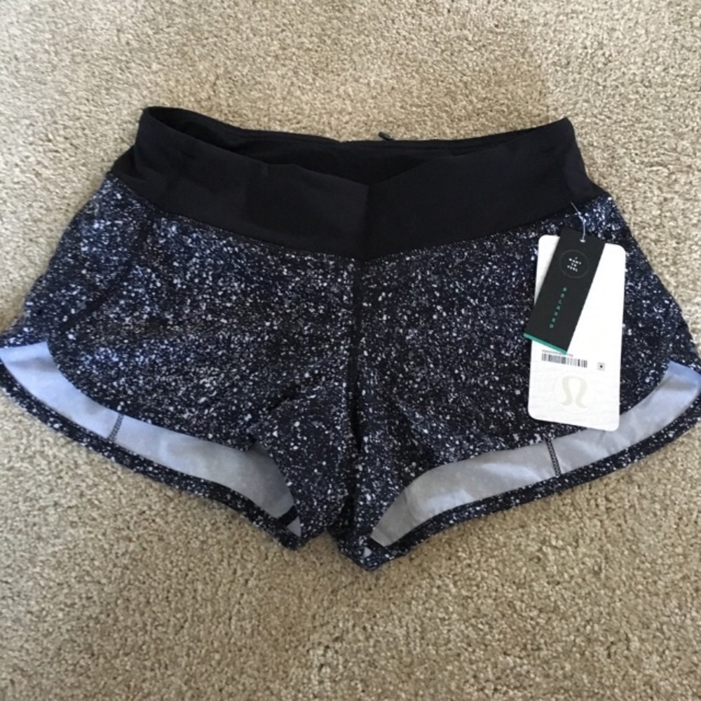 Lululemon Speed Shorts Sz 4 - NWT Mini Splatter