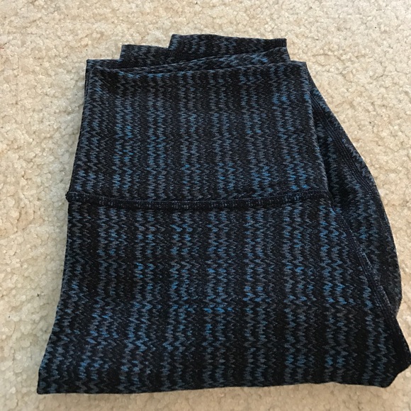 lululemon athletica Pants - Lululemon Wunder Under Leggings - Size 8