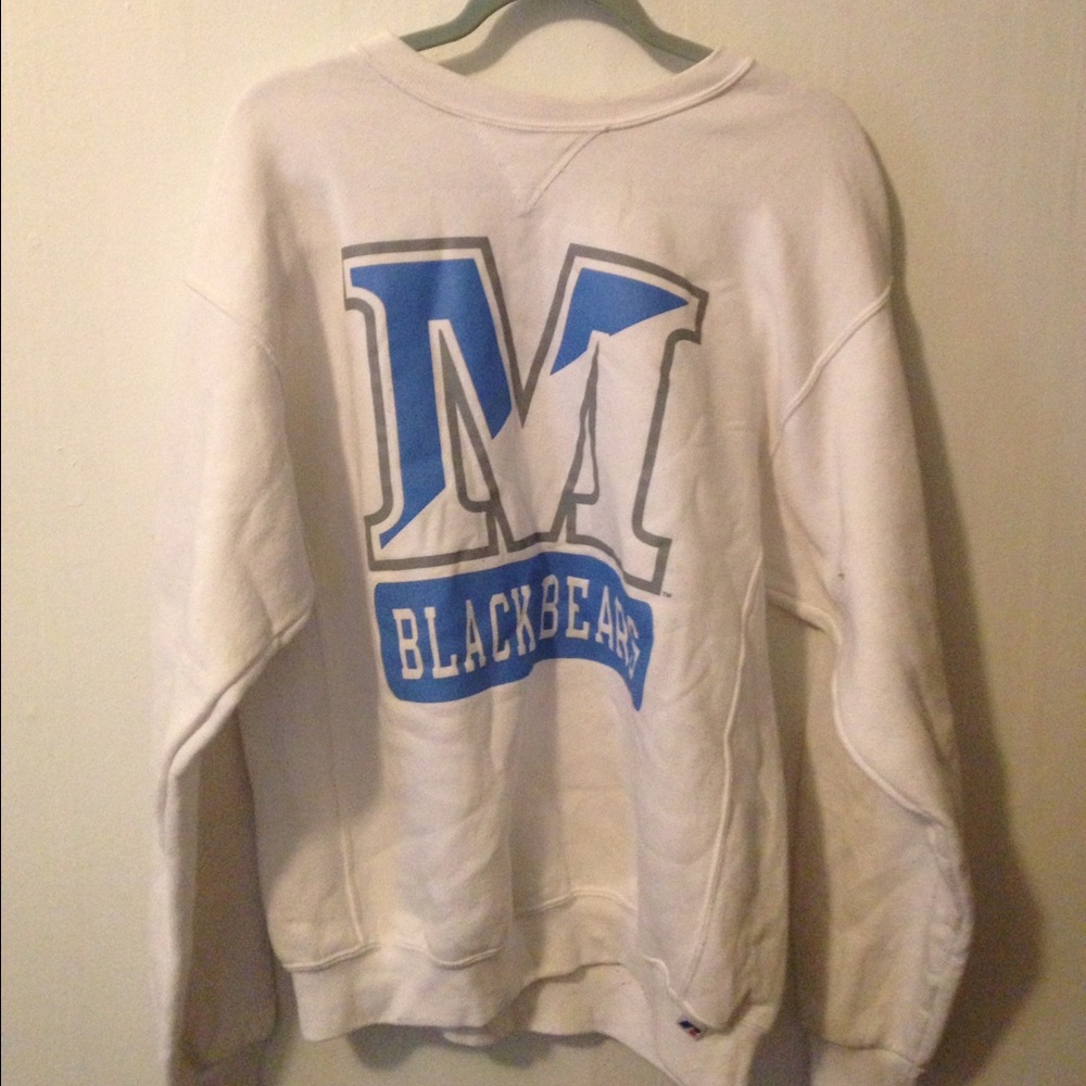 Comfy oversized university sweatshirt