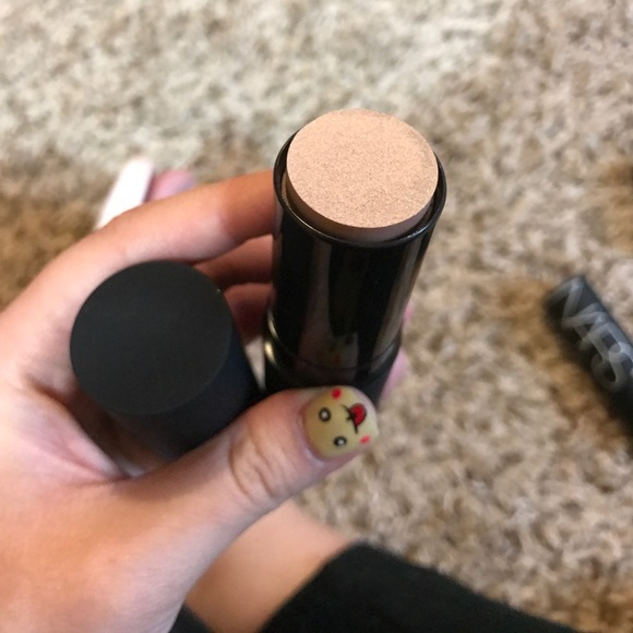 Duo of NARS Cream Sticks - Picture 3 of 4