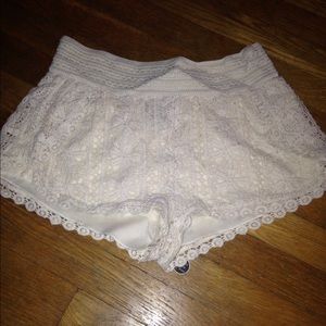 CUTE LACE SUMMER SHORTS