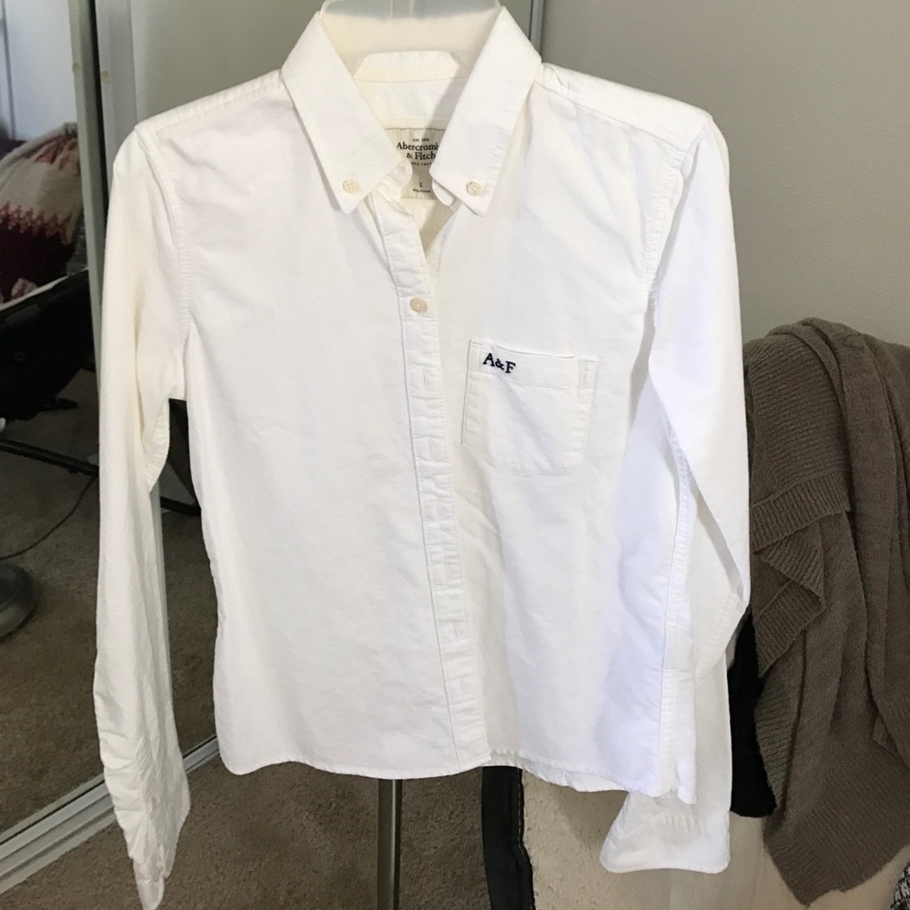 Abercrombie & Fitch White Button Up Shirt