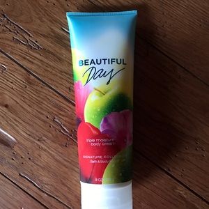 Bath and Body Works Beautiful Day