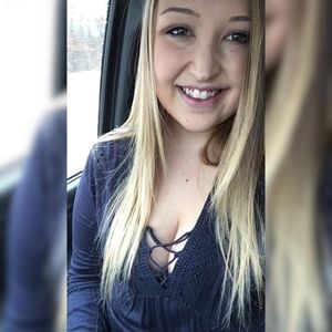 Meet your Posher, Casey