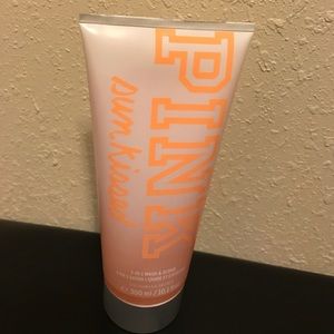 BUY ONE GET ONE VictoriaSecret Pink wash and scrub