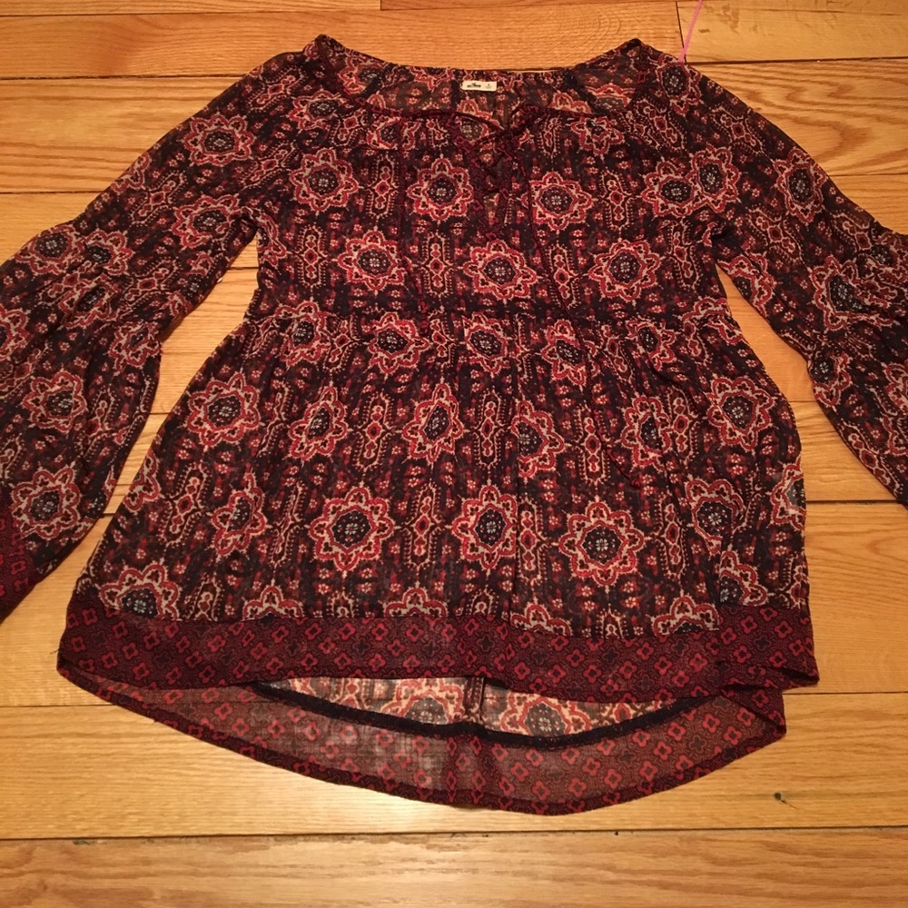 Hollister blouse