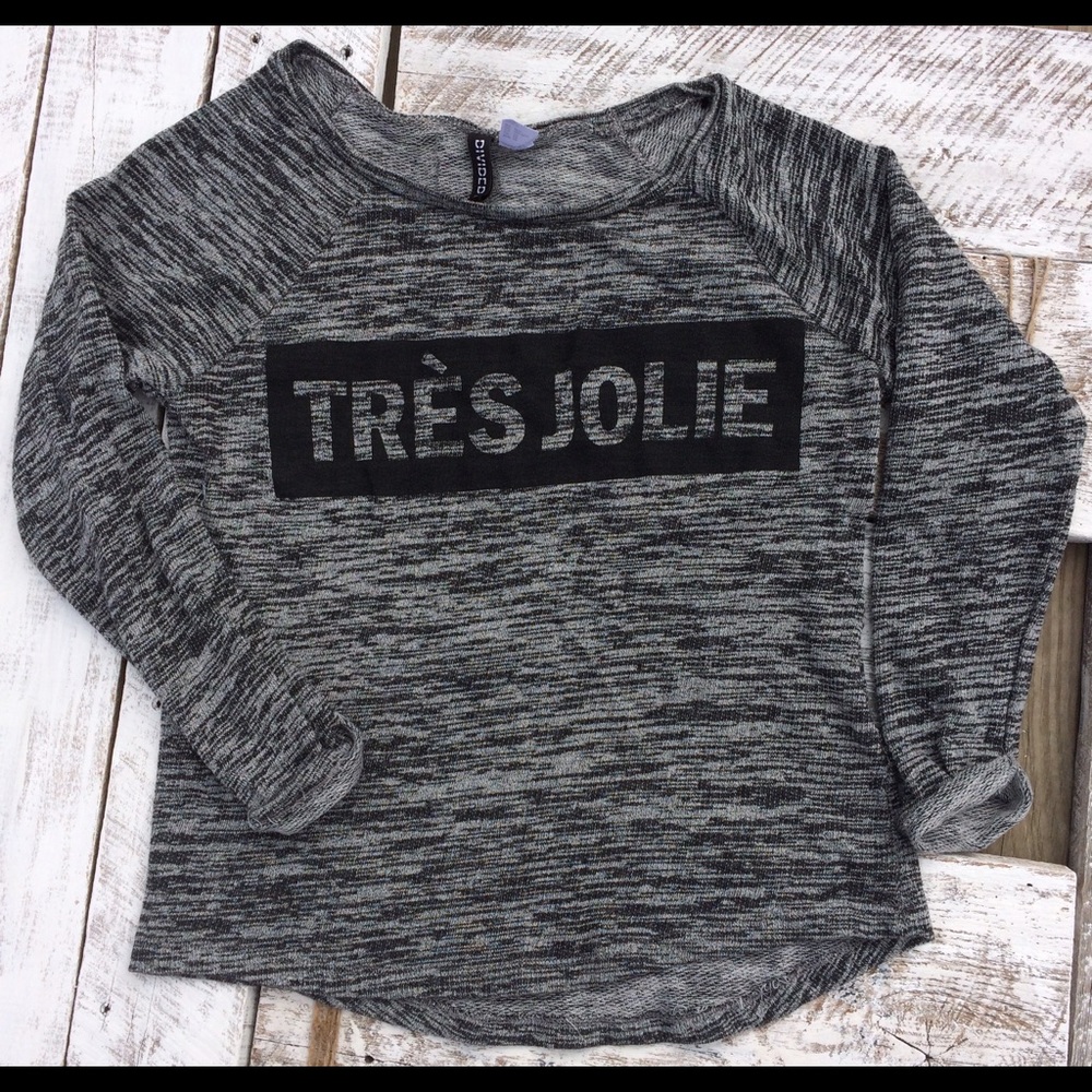 Divided brand gray/black/white sweater. Xs.
