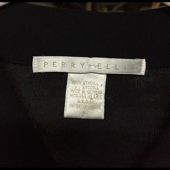 Perry Ellis Other - PERRY ELLIS BLACK LIGHT WEIGHT PULLOVER