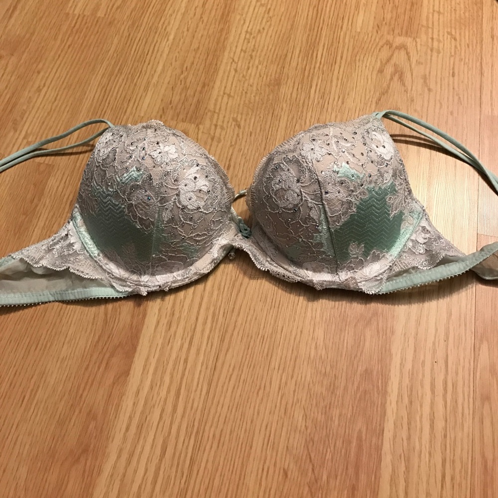 Bra