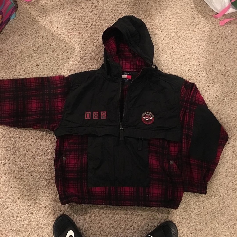 Vintage "Old School" Tommy Hilfiger Hoodie