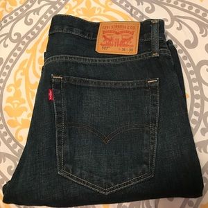 Men's Red tag Levi's 527. Size 36/30