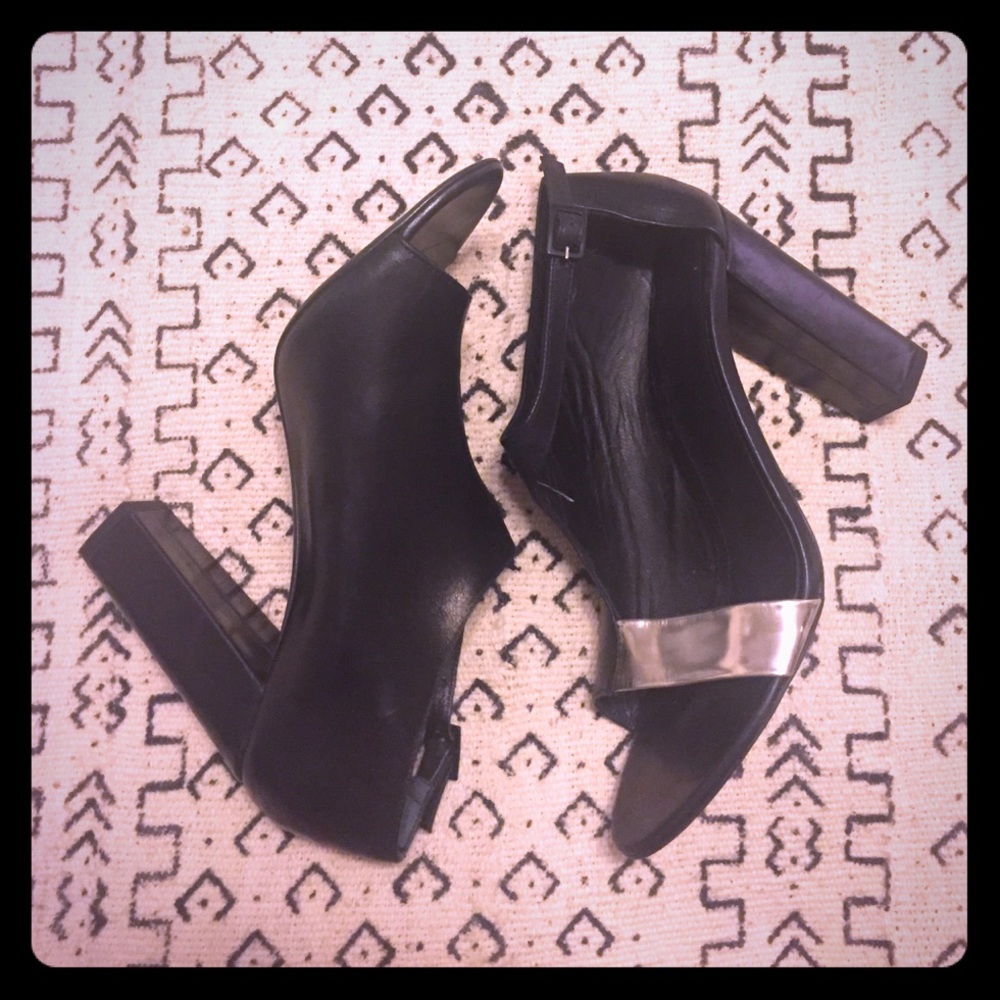 Tibi Elliot Asymmetrical Chunky Heel Sandals