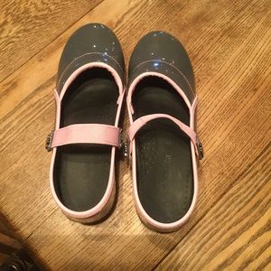 Santina grey and pink Mary Jane exactly likeDansko