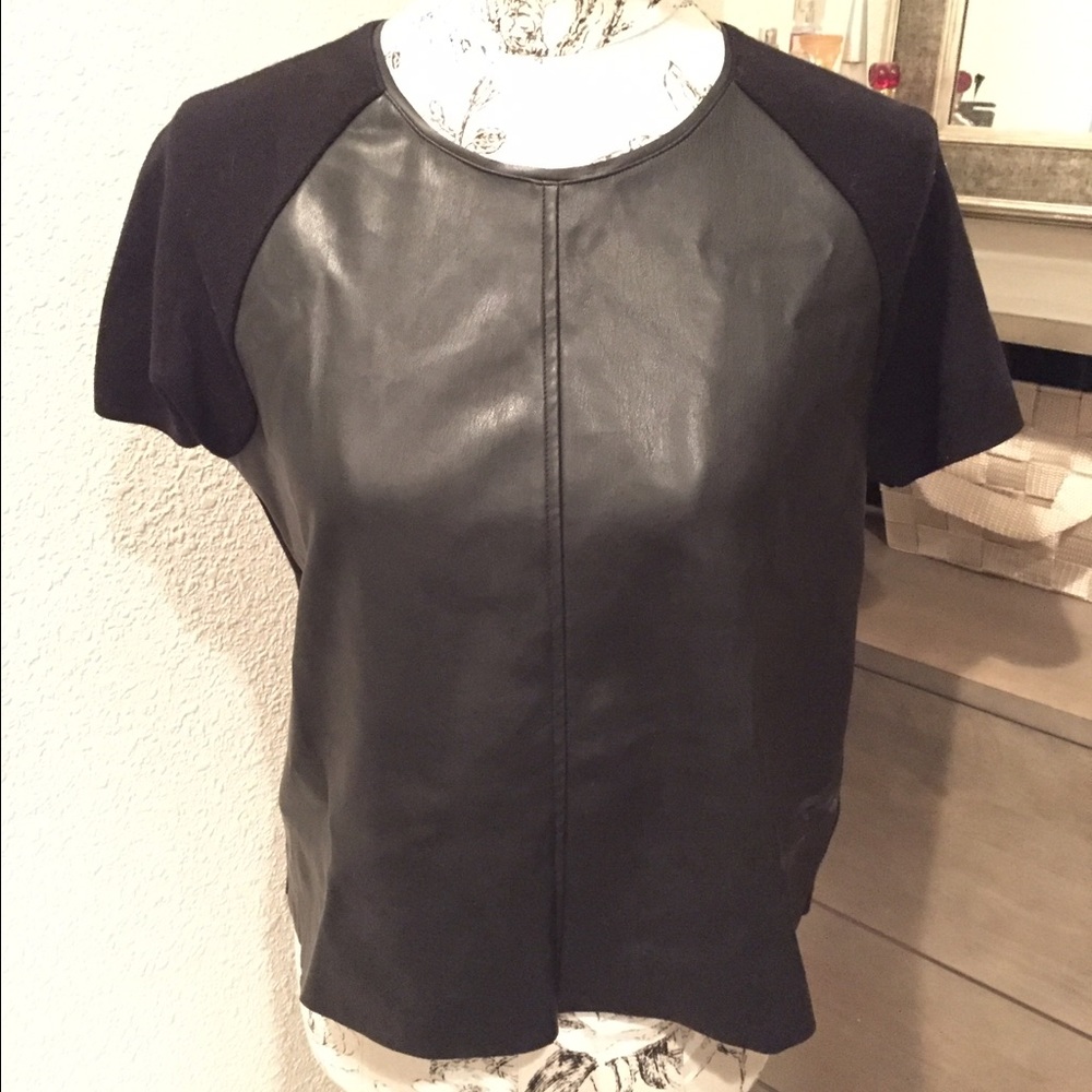 ‼️SOLD‼️ Zara Top