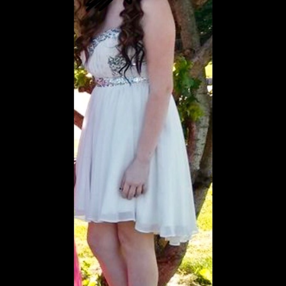 White and silver homecoming dress PAYPAL ACCEPTED