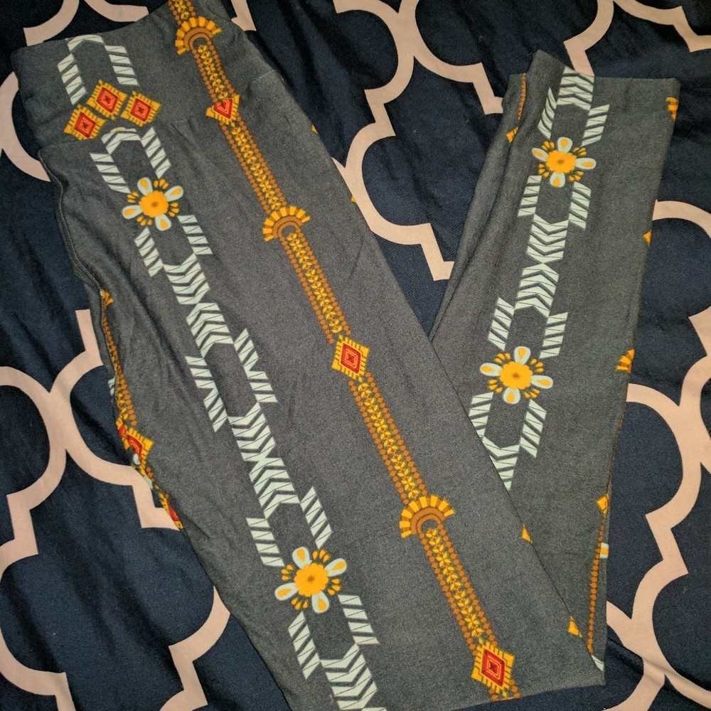 Lularoe OS Leggings - New