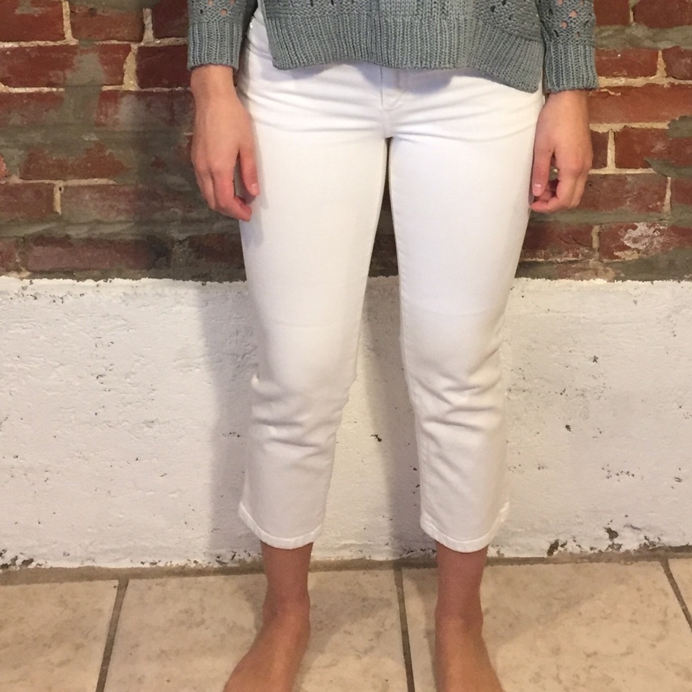 White Joe's Jeans FIT: Socialite Kicker