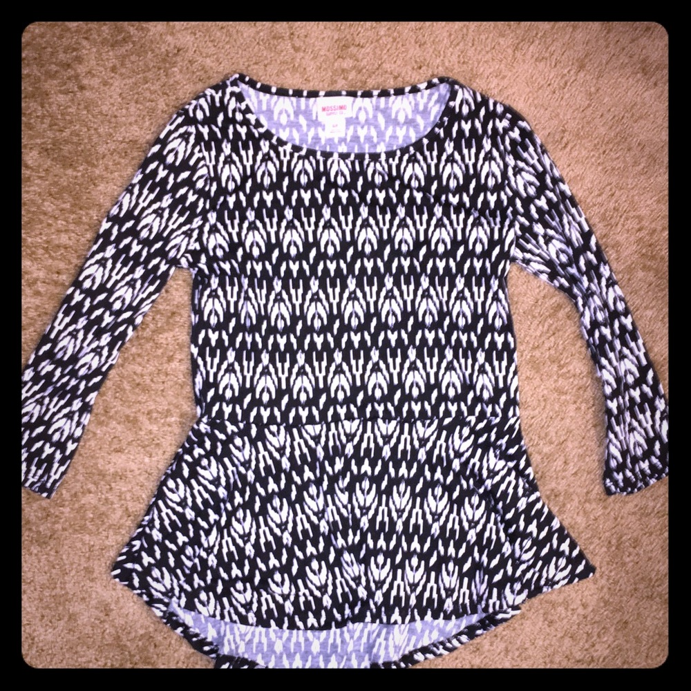 Black and white print mossimo peplum shirt