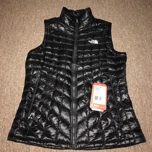 North face vest