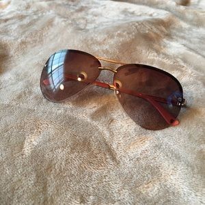Juicy Couture Aviator sunglasses