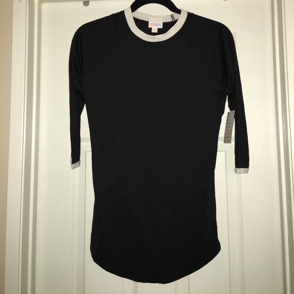Lularoe black/cream Randy t shirt sz xxs BNWT
