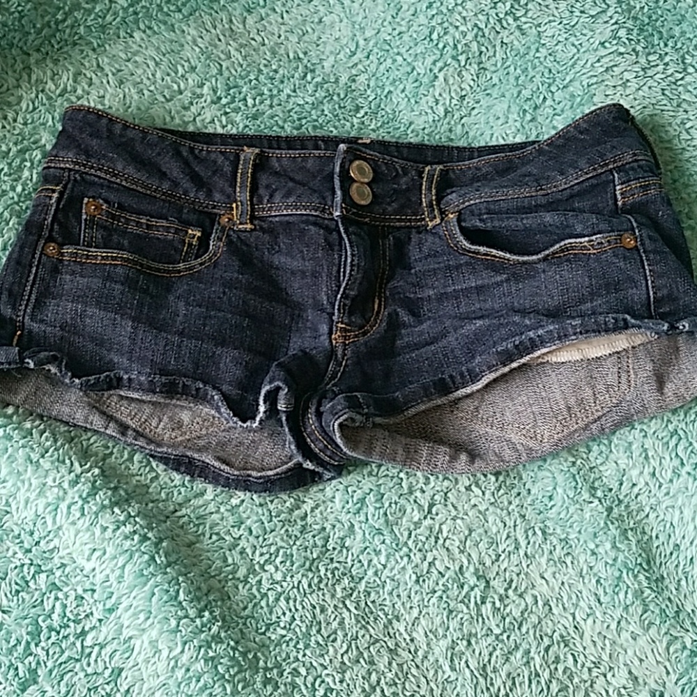 American Eagle stretch short shorts